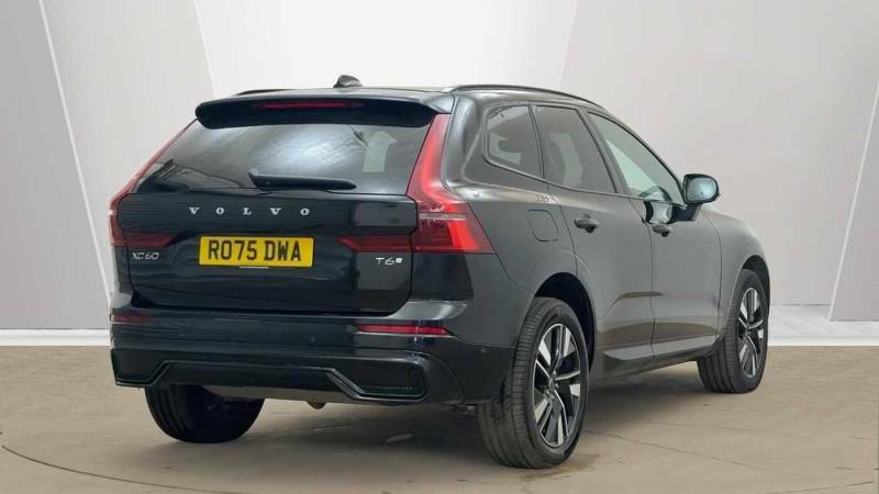 Volvo XC60 T6 Awd Phev Plus Dark Black #3