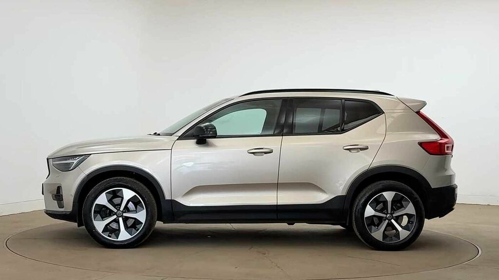 Volvo XC40 Ultimate, B4 Mild Hybrid, Dark #6
