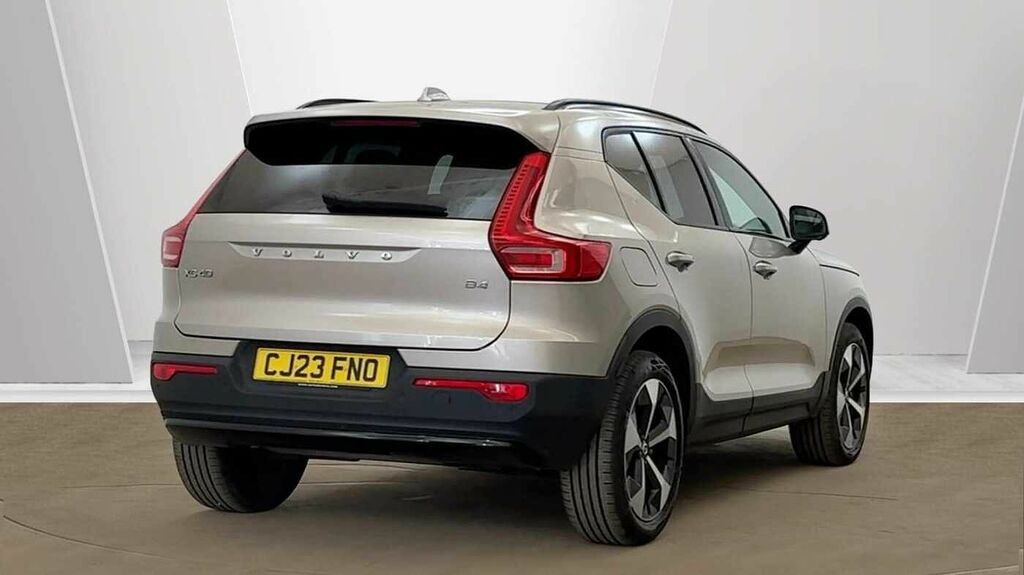 Volvo XC40 Ultimate, B4 Mild Hybrid, Dark #3