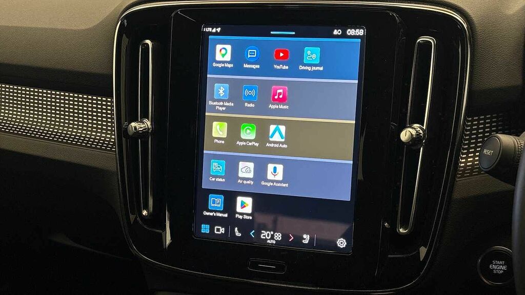 Volvo XC40 Plus, B4 Mild Hybrid, Dark White #33