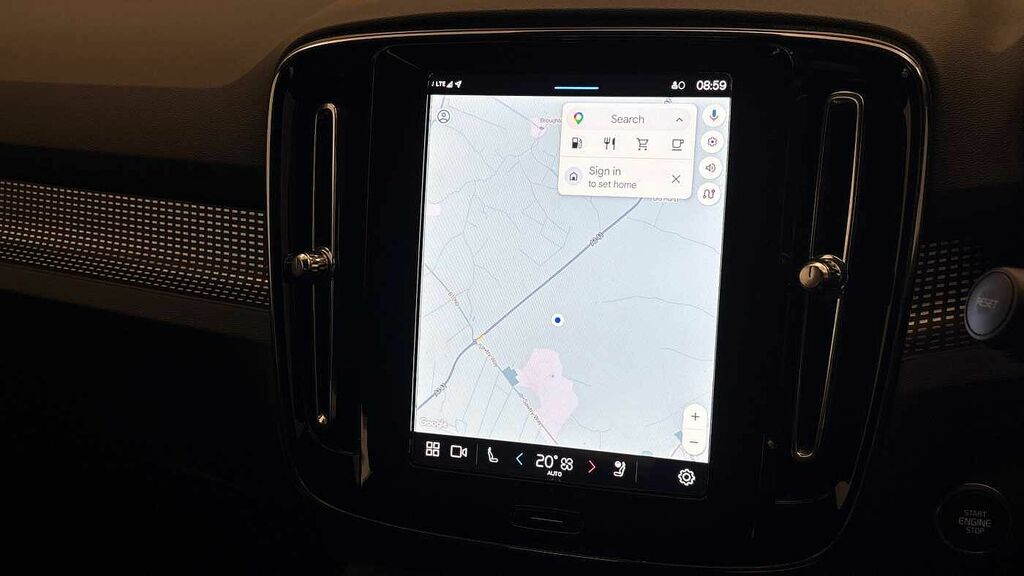 Volvo XC40 Plus, B4 Mild Hybrid, Dark White #35