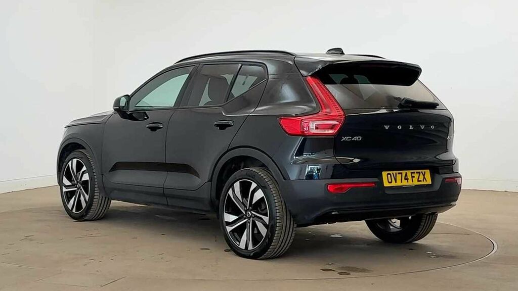 Volvo XC40 Plus, B3 Mild Hybrid, Dark Black #5