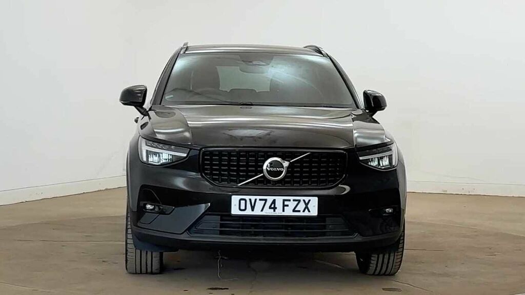 Volvo XC40 Plus, B4 Mild Hybrid, Dark White #8