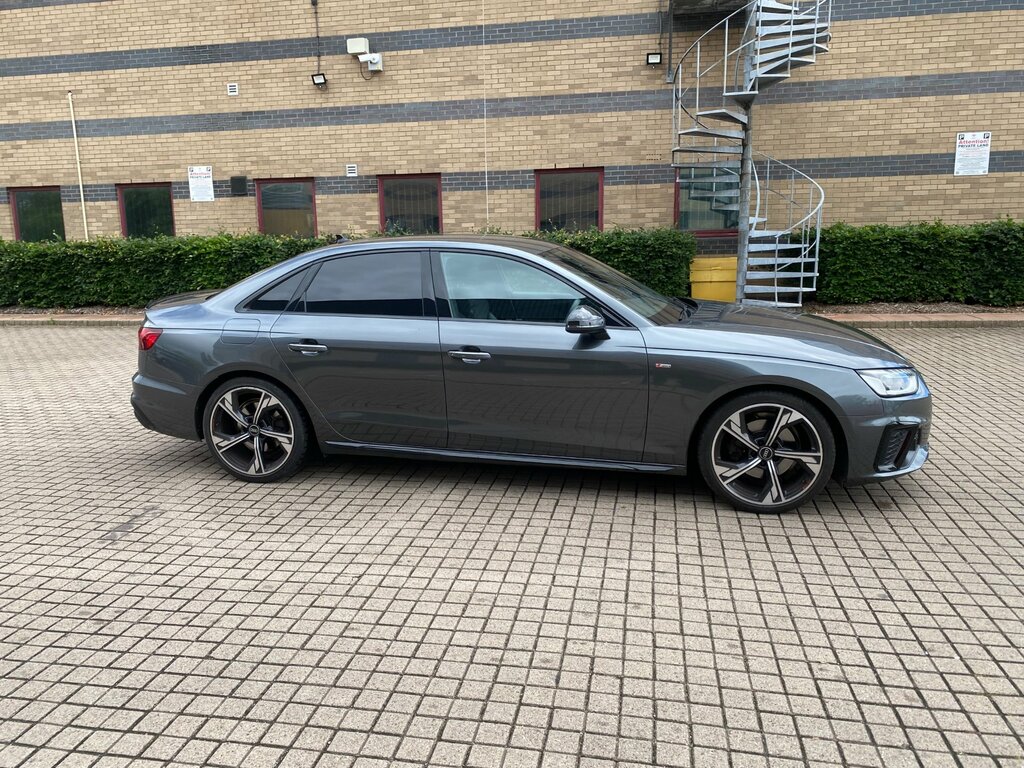 Audi A4 2.0 Tfsi 35 Technik Saloon S Tronic Eur Black #26