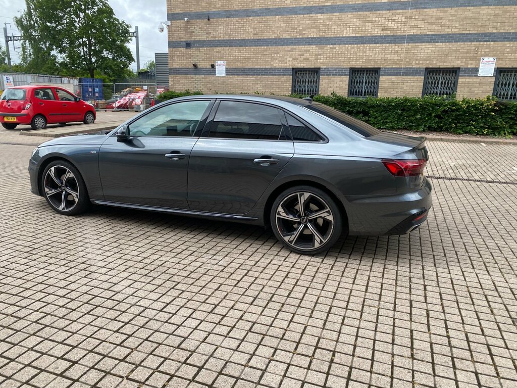 Audi A4 2.0 Tfsi 35 Technik Saloon S Tronic Eur Black #16