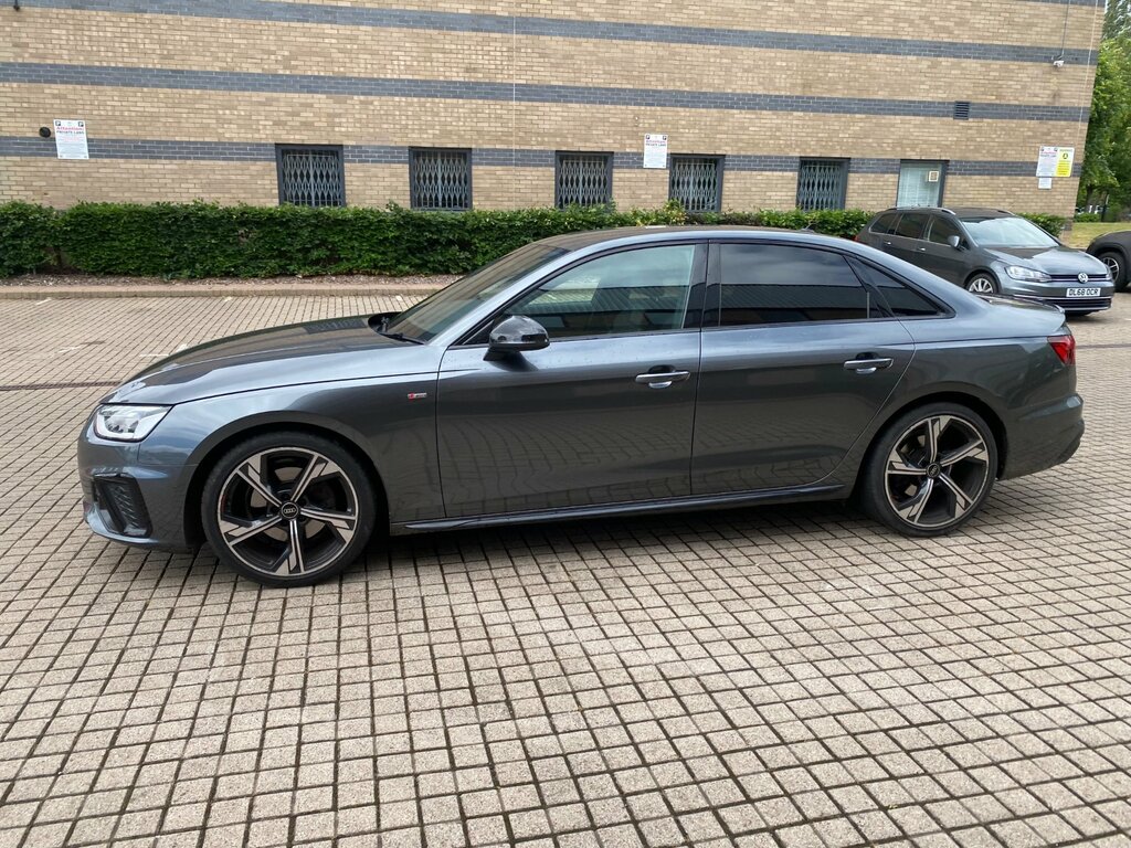 Audi A4 2.0 Tfsi 35 Technik Saloon S Tronic Eur Black #13