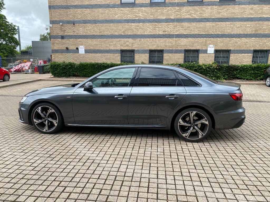 Audi A4 2.0 Tfsi 35 Technik Saloon S Tronic Eur Black #14