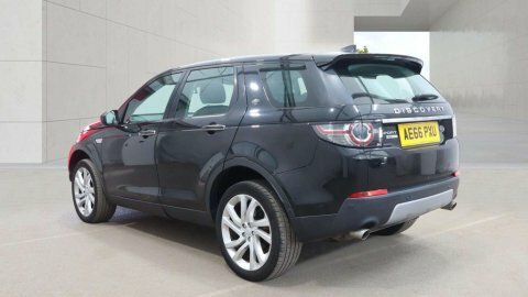 Land Rover Discovery Sport 2.0 Discovery Sport Black #3