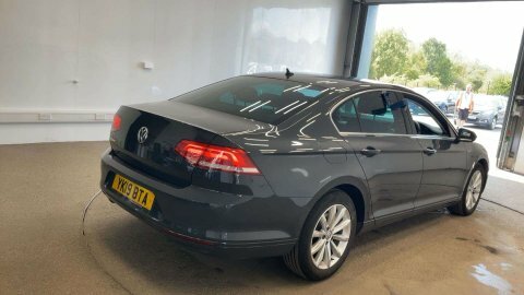 Volkswagen Passat 2.0 Passat Se Grey #3