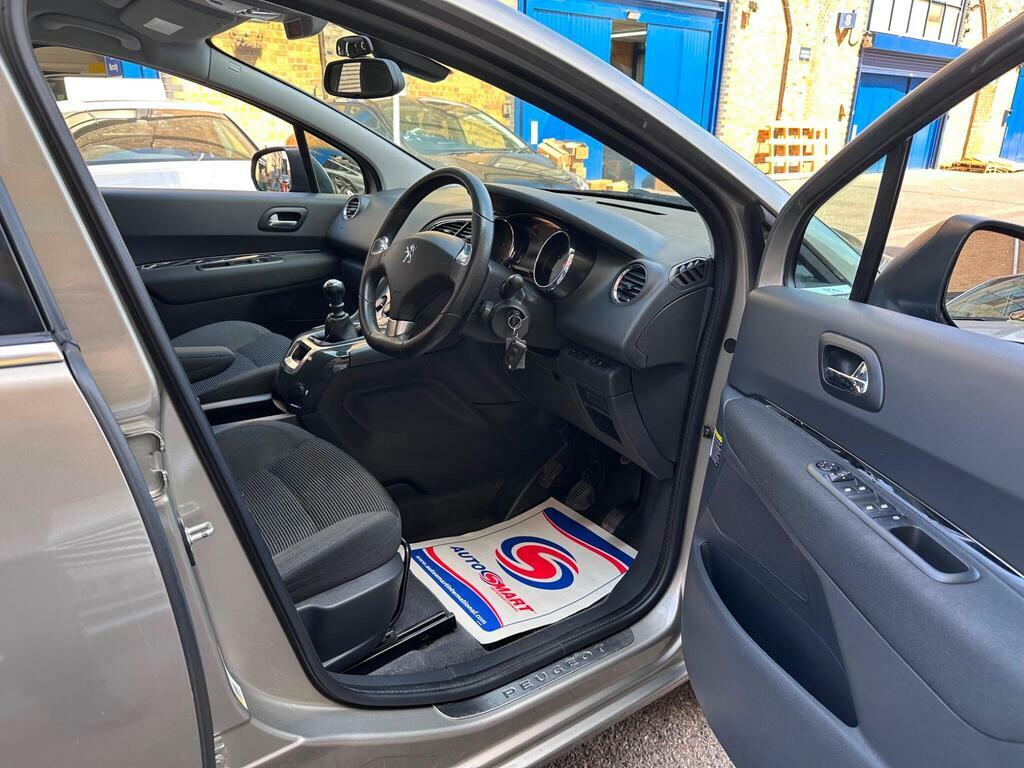 Peugeot 5008 1.6 Bluehdi Allure Euro 6 Ss Grey #45
