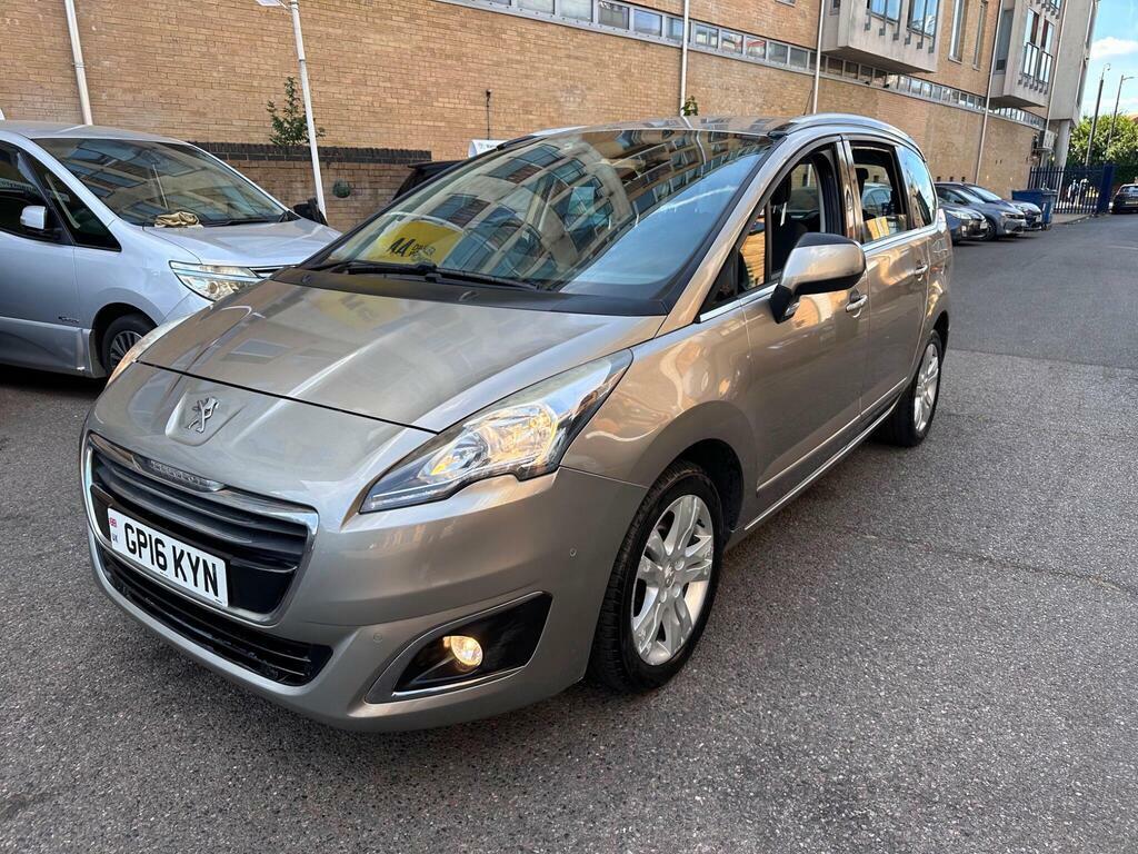 Peugeot 5008 1.6 Bluehdi Allure Euro 6 Ss Grey #2
