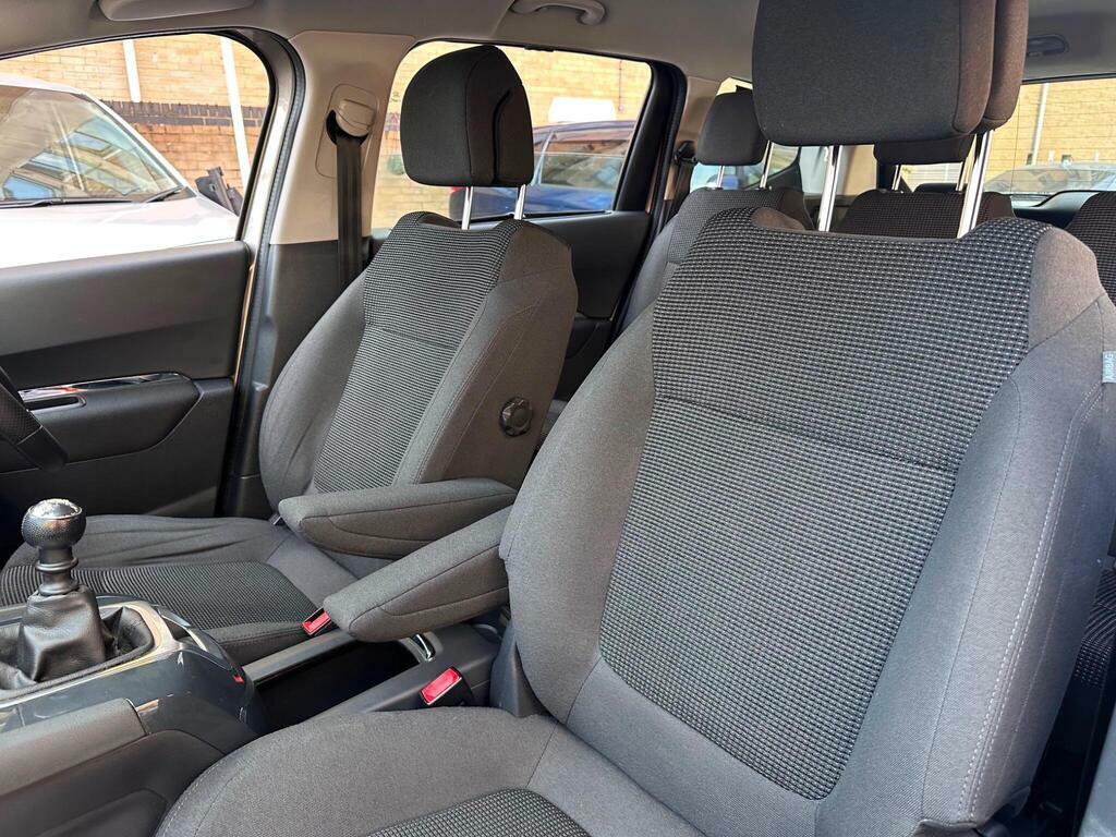 Peugeot 5008 1.6 Bluehdi Allure Euro 6 Ss Grey #40