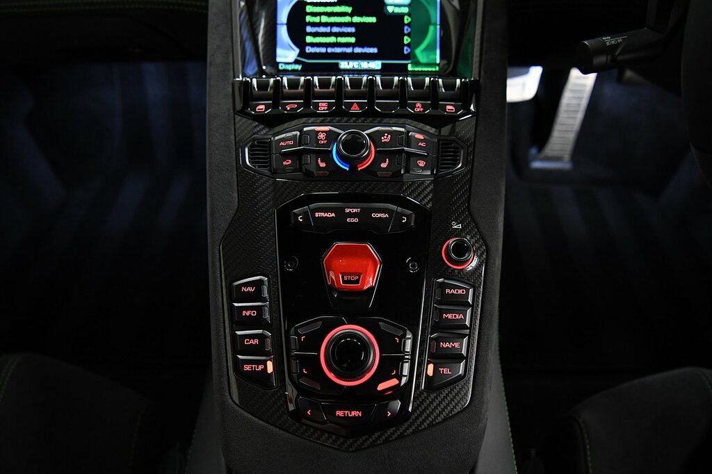 Lamborghini Aventador Ultimae Roadster #19