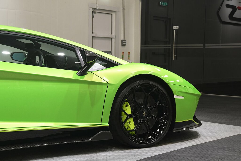 Lamborghini Aventador Ultimae Roadster #34