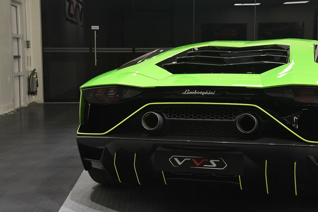 Lamborghini Aventador Ultimae Roadster #37