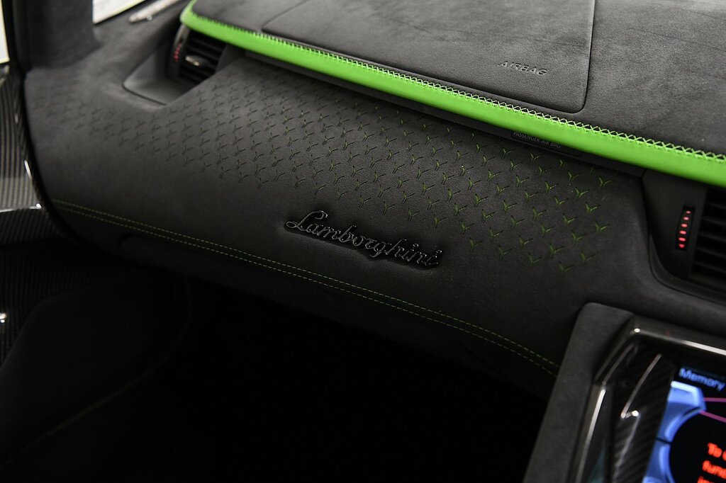 Lamborghini Aventador Ultimae Roadster #17