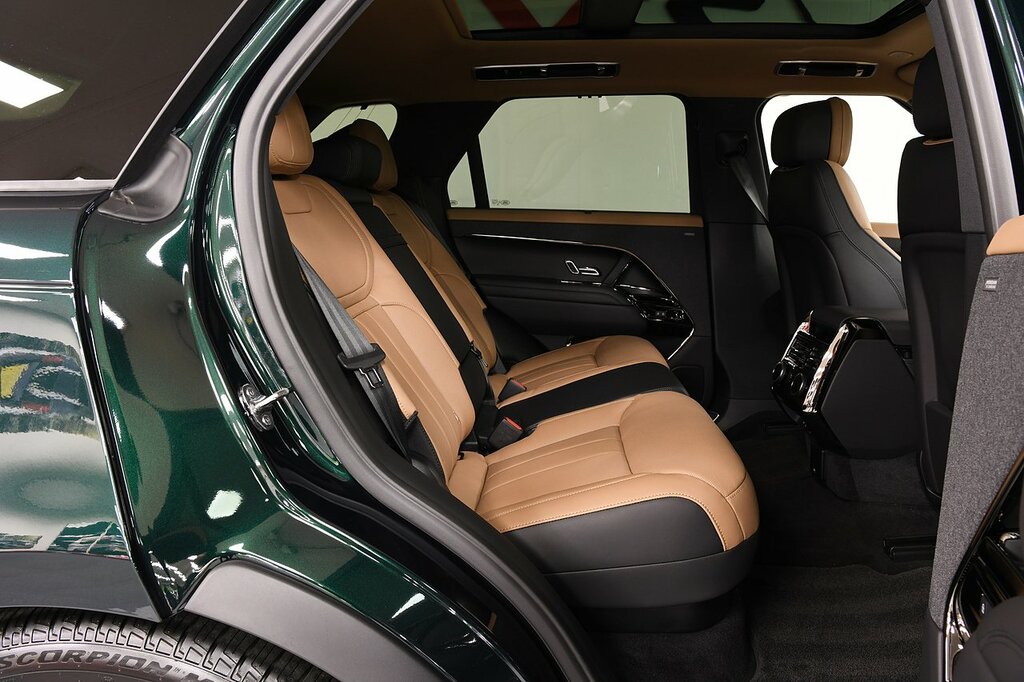 Land Rover Range Rover Sport 3.0 P460e Black #26