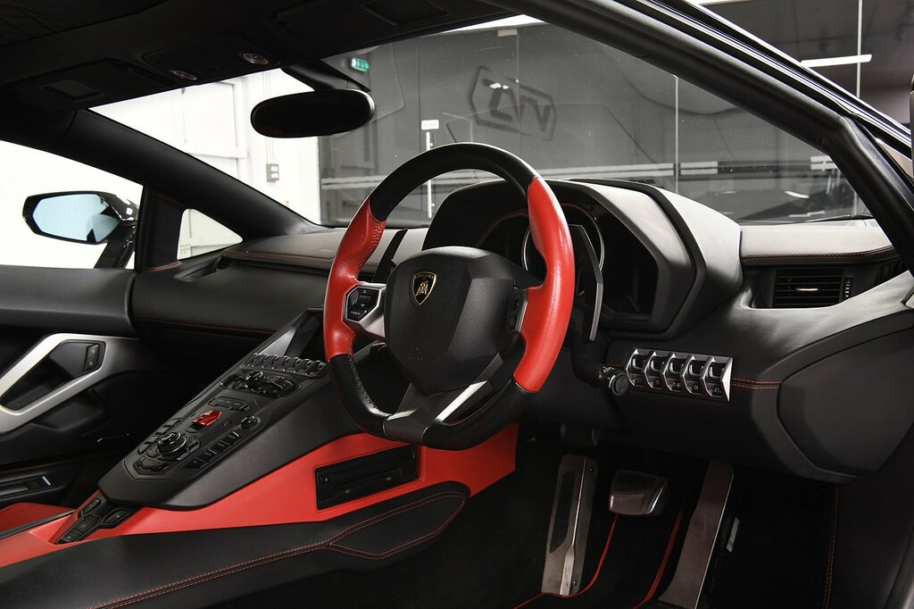 Lamborghini Aventador Lp 700-4 Black #3