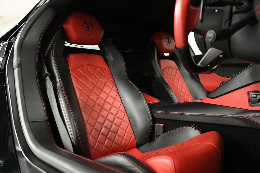 Lamborghini Aventador Lp 700-4 Black #6