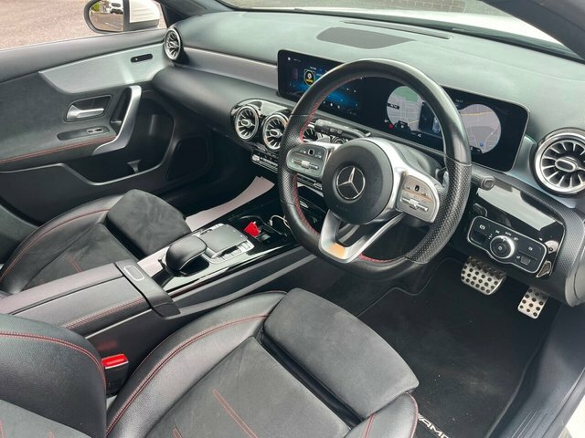 Mercedes-Benz A Class A200 Amg Line Hatchback 1.3 White #2