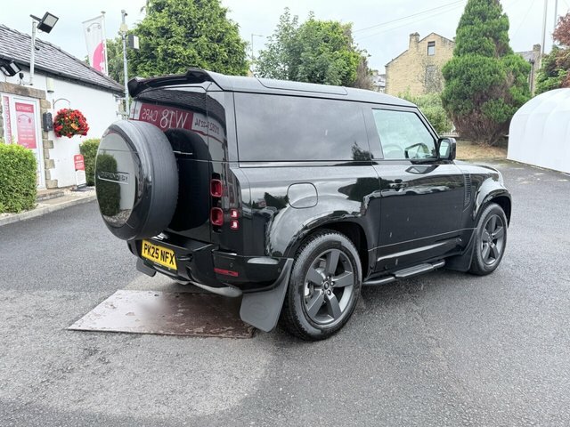 Land Rover Defender 90 D350 Mhev X-dynamic Hse Black #3