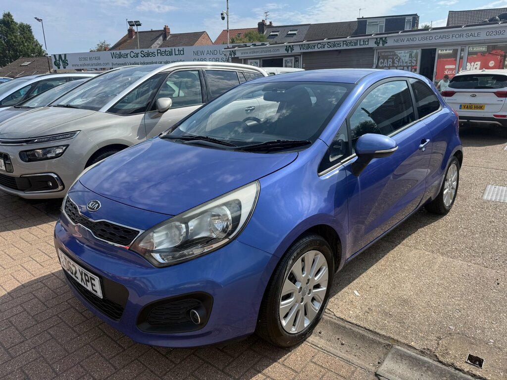 Kia RIO 1.4 2 Hatchback Euro 5 107 Bhp Blue