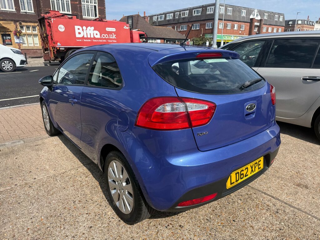 Kia RIO 1.4 2 Hatchback Euro 5 107 Bhp Blue #6