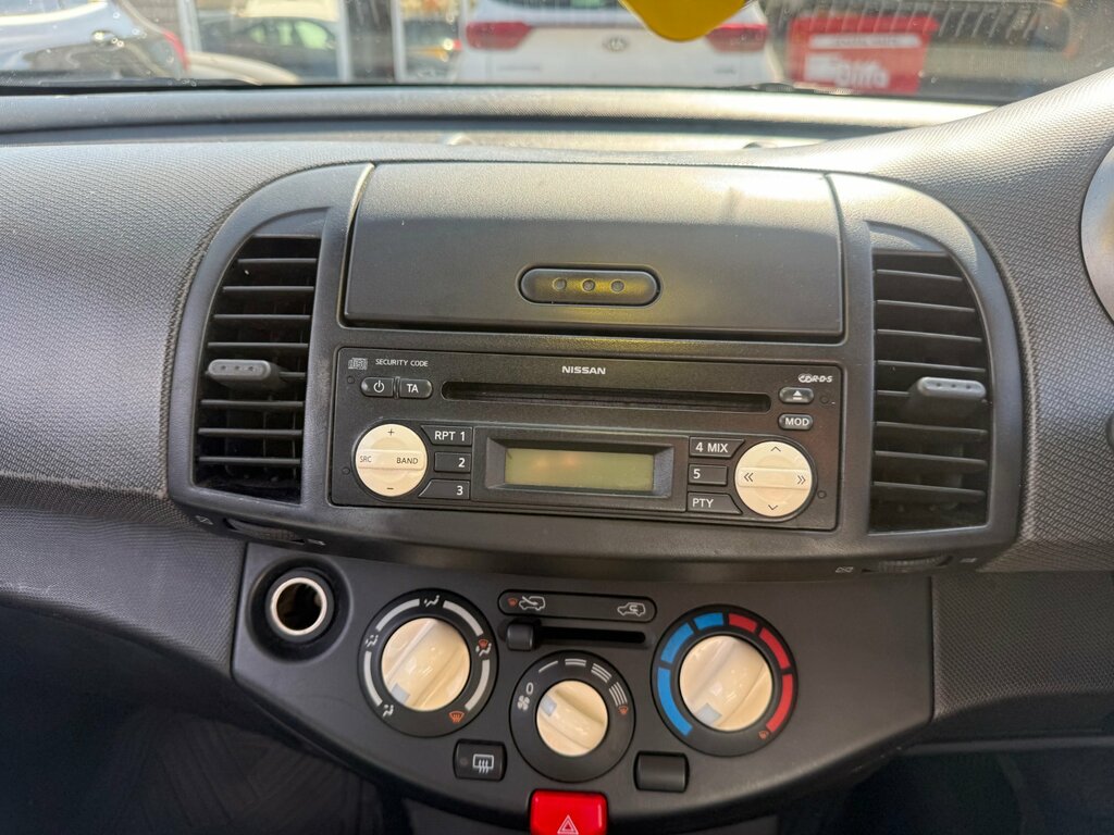 Nissan Micra 1.2 16V Spirita Silver #16