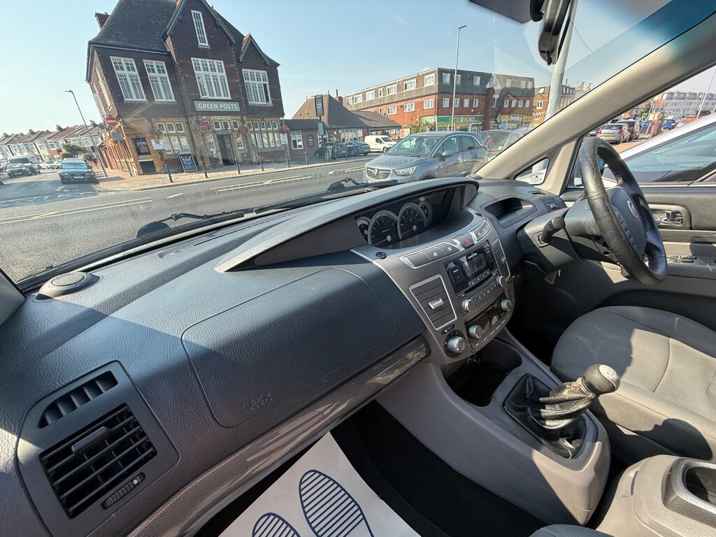 SsangYong Turismo 2.2D Ex T-tronic Euro 6 Black #9