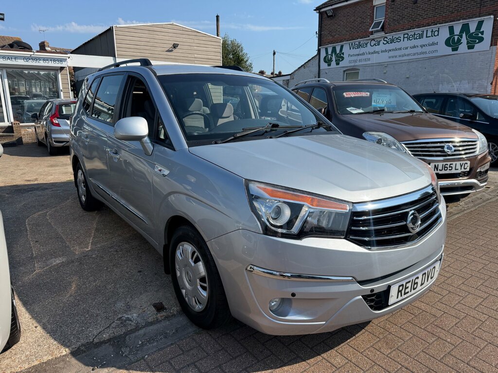 SsangYong Turismo 2.0 E-xdi S Mpv Euro 5 155 Ps Silver #3