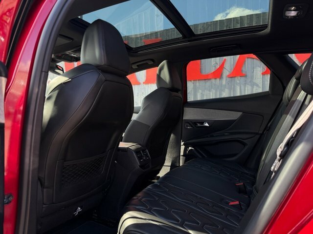 Peugeot 3008 Suv BU68XOZ Red #3