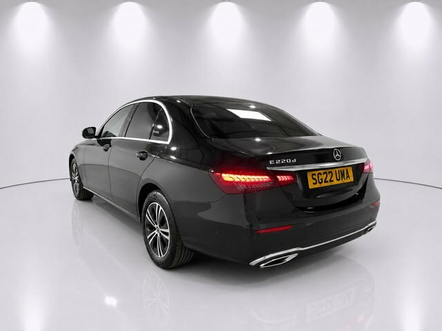 Mercedes-Benz E Class E220dh Mhev Sport Saloon Black #4
