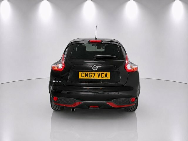 Nissan Juke N-connecta Suv Black #5