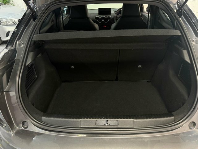 DS DS 3 Crossback 1.2 Puretech La Premiere Crossback Eat8 Euro 6 S Black #38