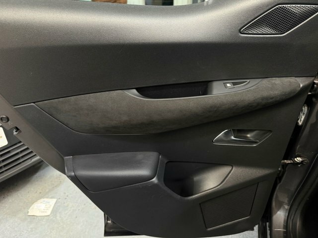 DS DS 3 Crossback 1.2 Puretech La Premiere Crossback Eat8 Euro 6 S Black #33