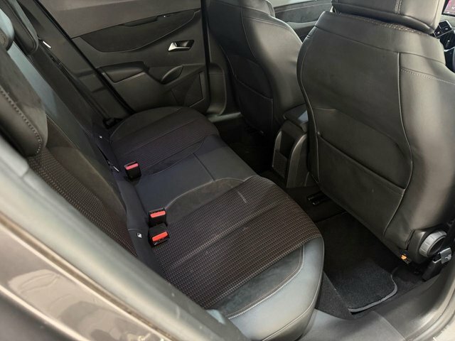 DS DS 3 Crossback 1.2 Puretech La Premiere Crossback Eat8 Euro 6 S Black #35