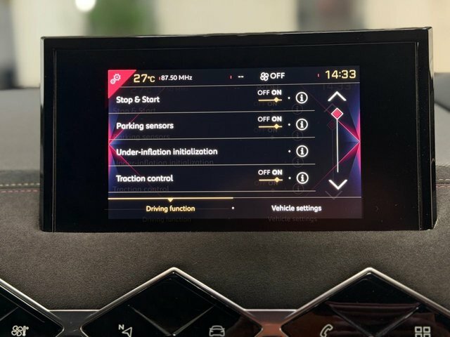 DS DS 3 Crossback 1.2 Puretech La Premiere Crossback Eat8 Euro 6 S Black #21