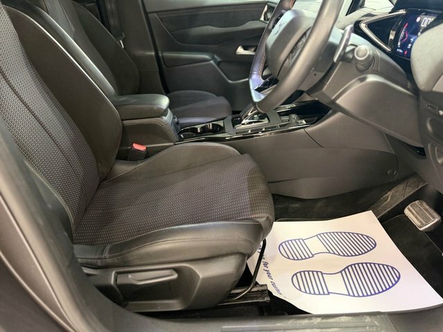 DS DS 3 Crossback 1.2 Puretech La Premiere Crossback Eat8 Euro 6 S Black #18