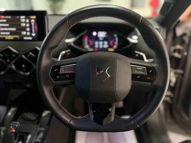 DS DS 3 Crossback 1.2 Puretech La Premiere Crossback Eat8 Euro 6 S Black #10