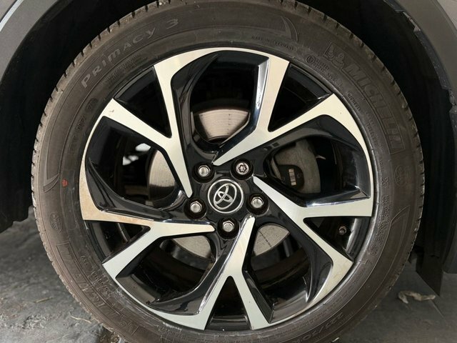Toyota C-Hr 1.8 Hybrid Excel Cvt Grey #33
