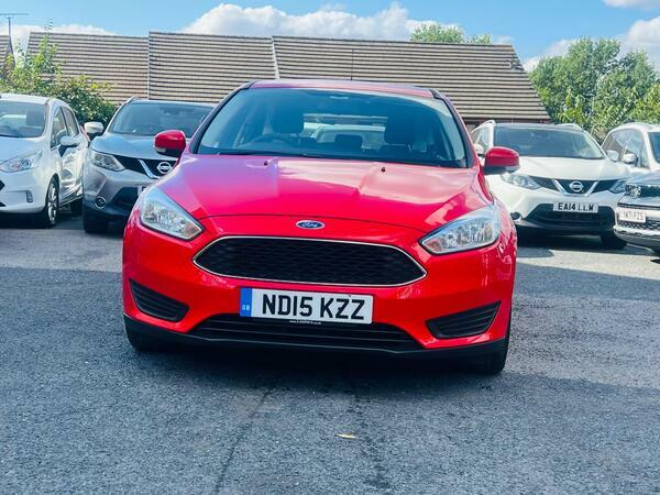 Ford Focus 1.6 Studio Euro 6 Red #2