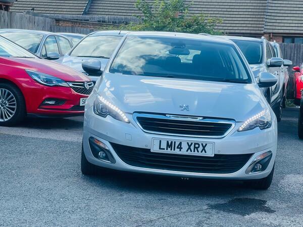 Peugeot 308 1.6 E-hdi Allure Euro 5 Ss Silver #2