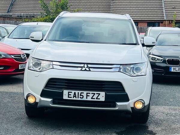 Mitsubishi Outlander 2.2 Di-d Gx4 4Wd Euro 5 Ss White #2