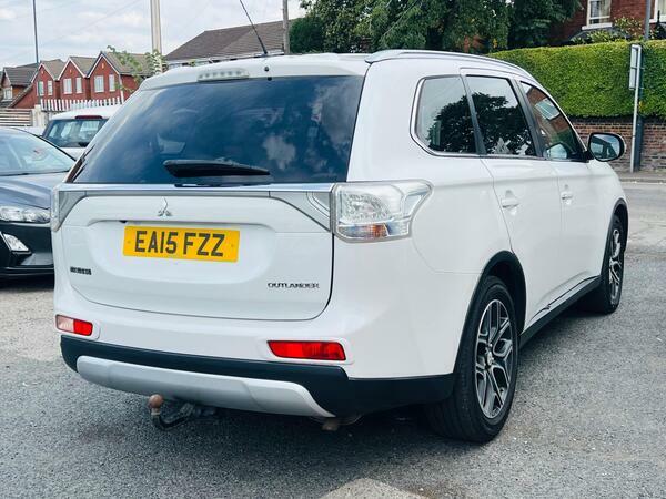 Mitsubishi Outlander 2.2 Di-d Gx4 4Wd Euro 5 Ss White #5