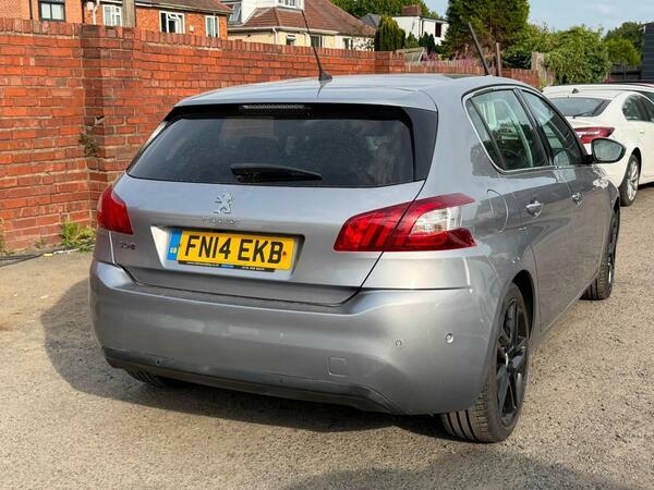 Peugeot 308 1.6 Hdi 115 Active 2014 Red #16