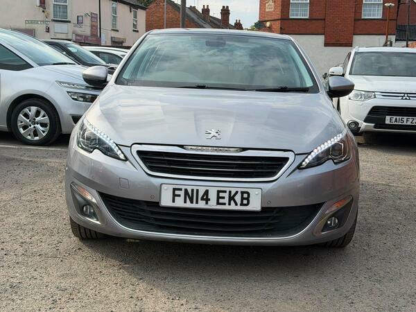 Peugeot 308 1.6 Hdi 115 Active 2014 Red #7