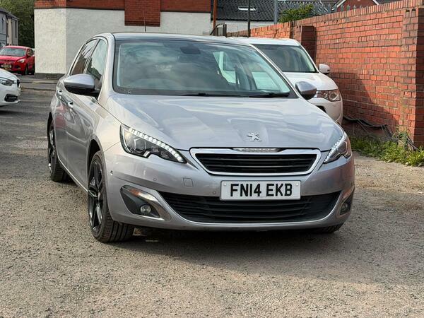 Peugeot 308 1.6 Hdi 115 Active 2014 Red #11