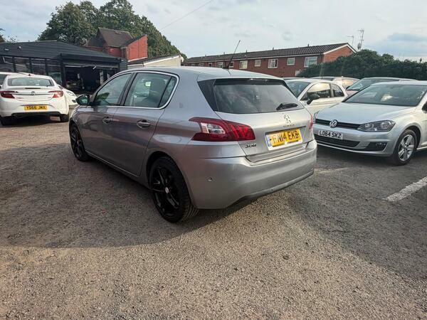 Peugeot 308 1.6 Hdi 115 Active 2014 Red #28