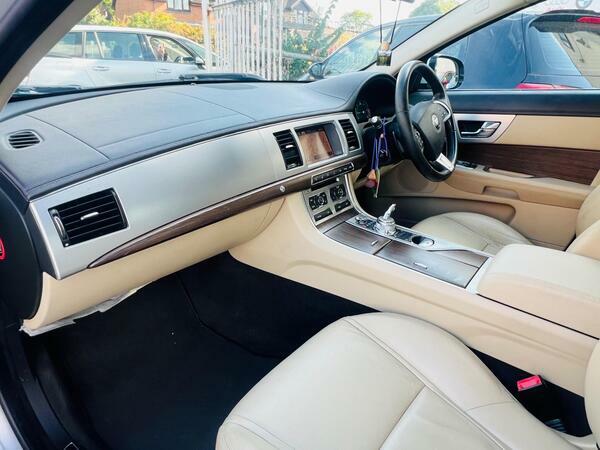Jaguar XF 2.2D R-sport Euro 5 Ss Grey #26