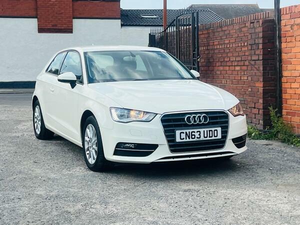 Audi A3 1.6 Tdi Se Euro 5 Ss White #6